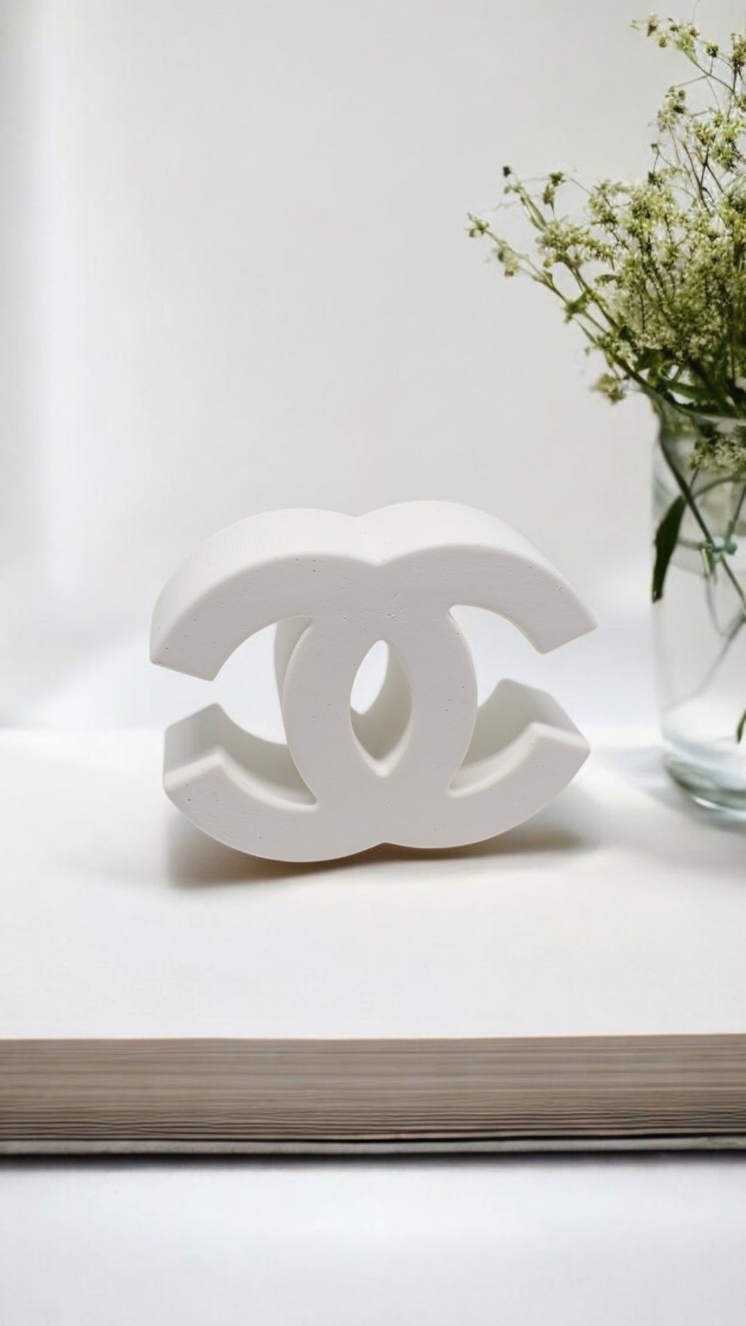 “AMELIA” tray