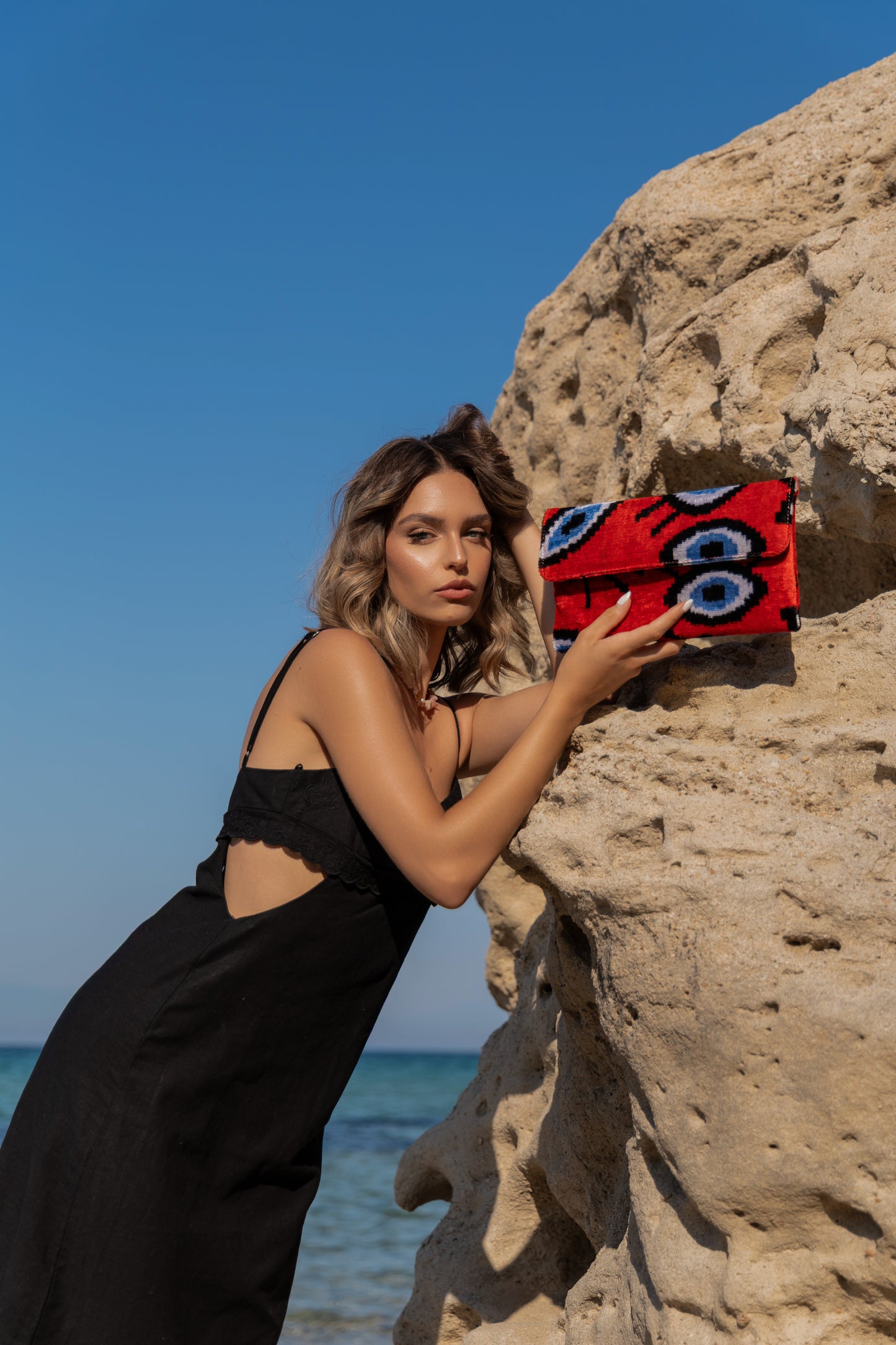 Veloura clutch