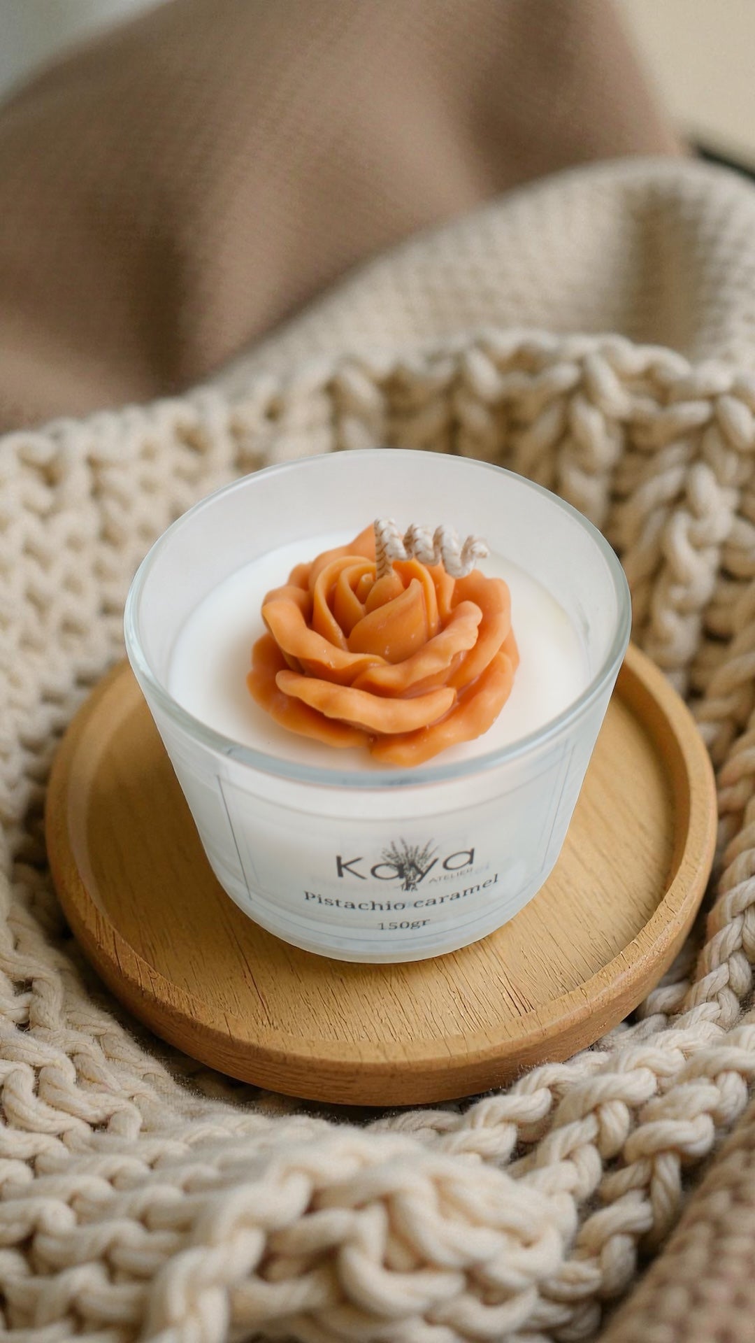 Caramel frost candle