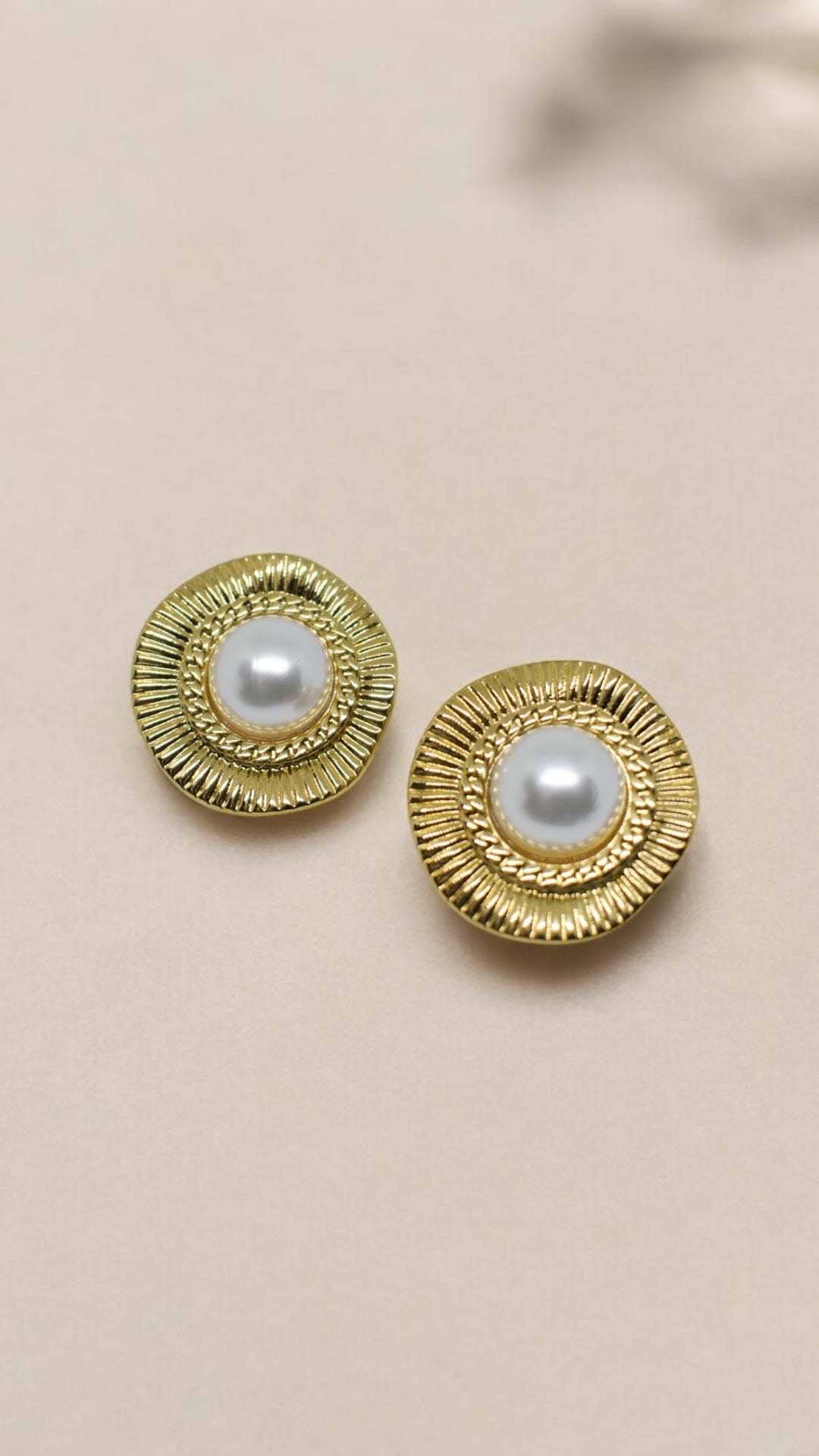 Alessia Gold Earrings
