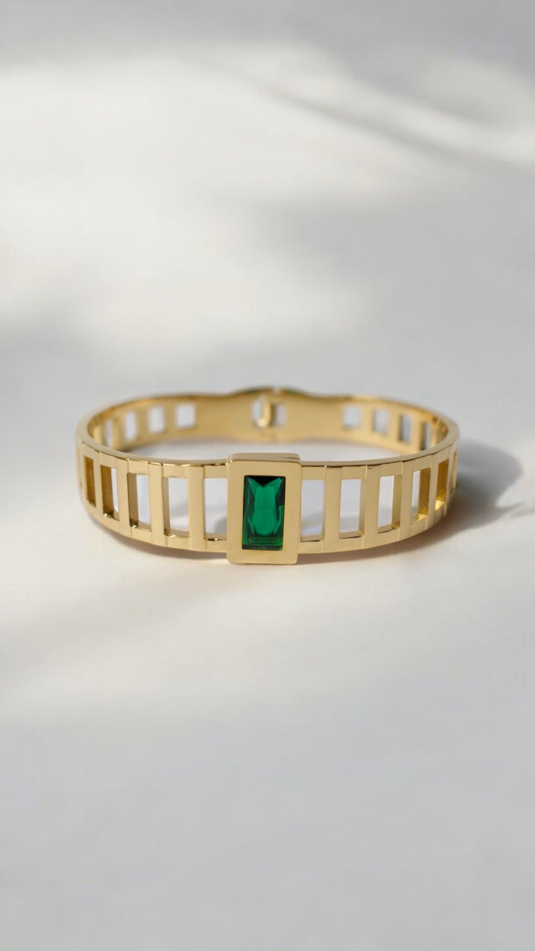 Flora Gold Bracelet