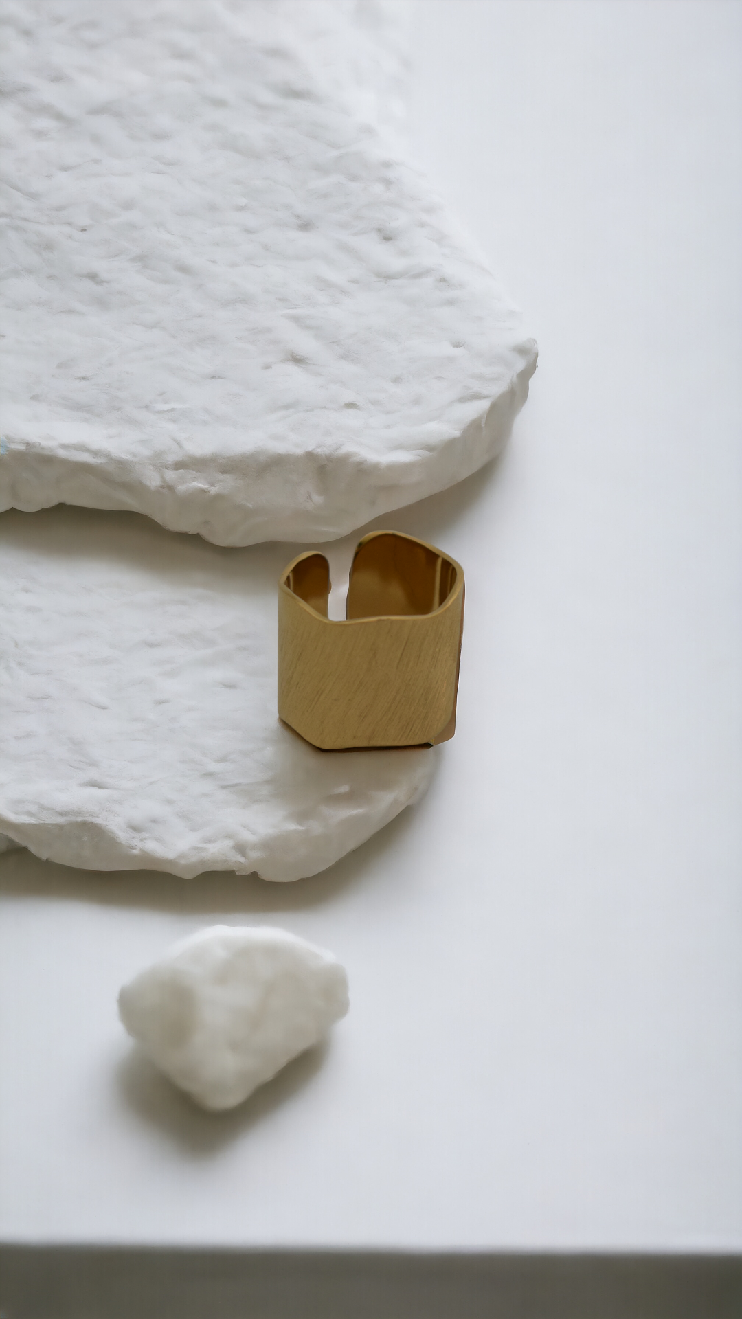 Esther Gold Ring