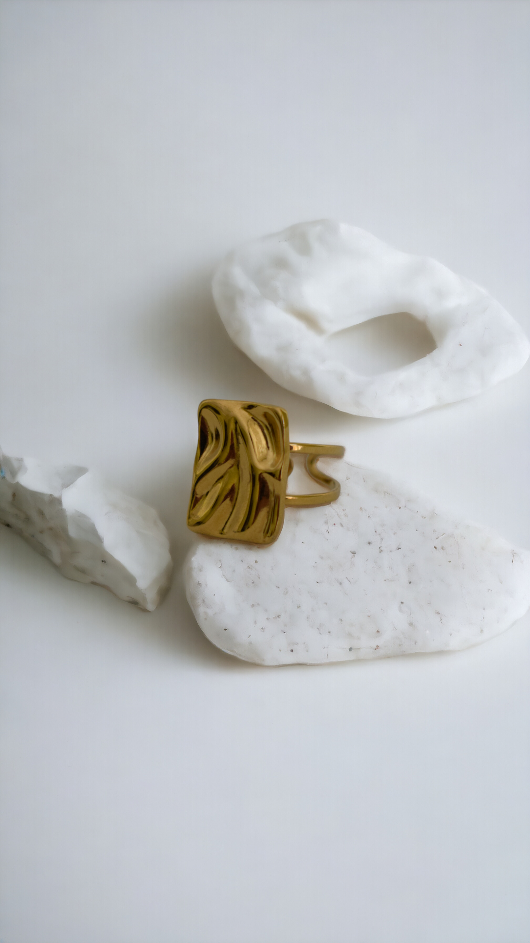 Imany Gold Ring