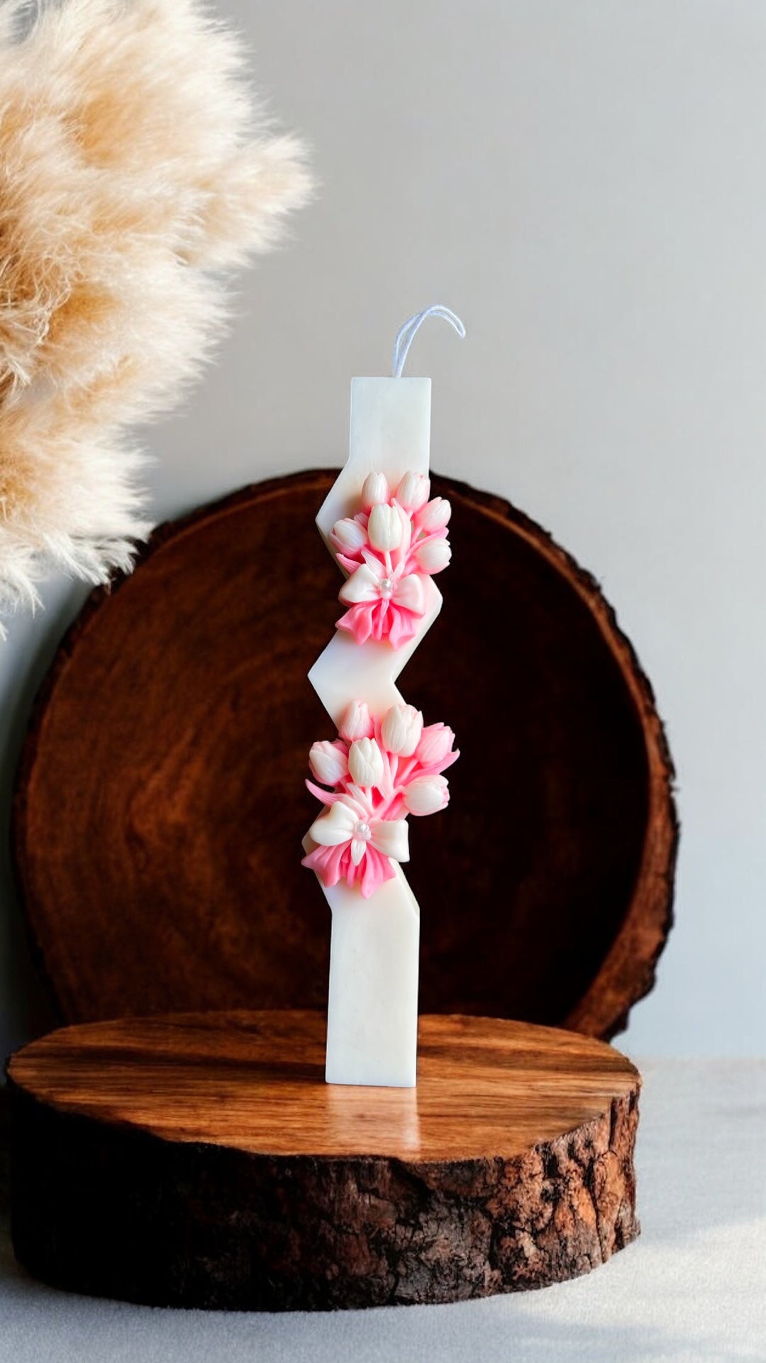 Easter candle Isidora