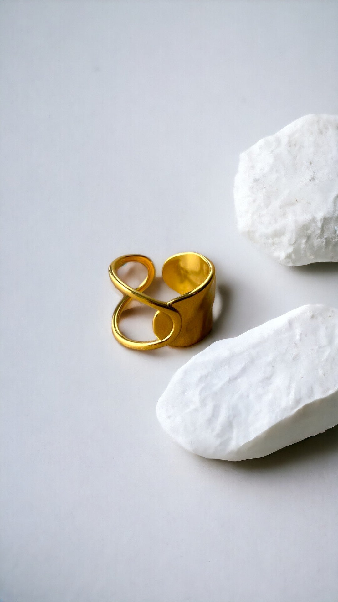 Evelyn Gold Ring