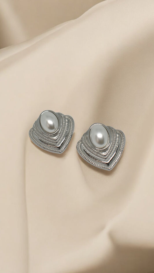 Anemoessa Silver Earrings