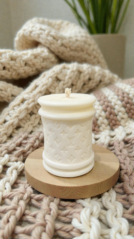 Logo candle