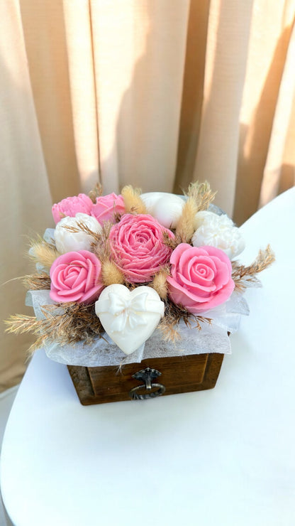 Monica Bouquet