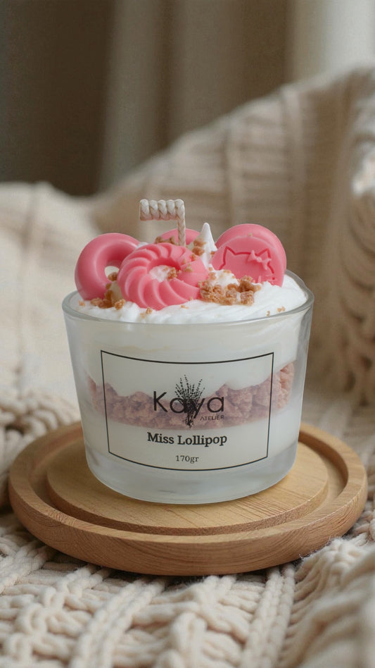 Sugar kiss candle