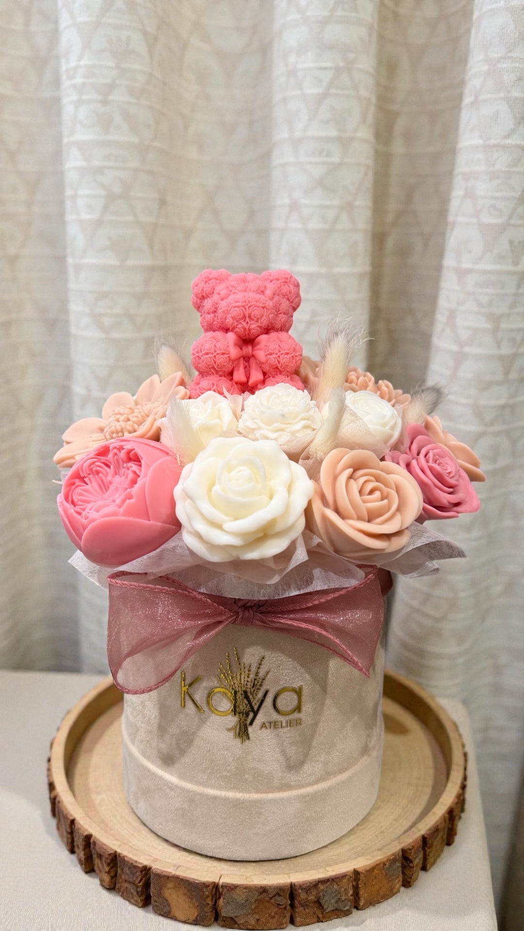 Noiré Bouquet