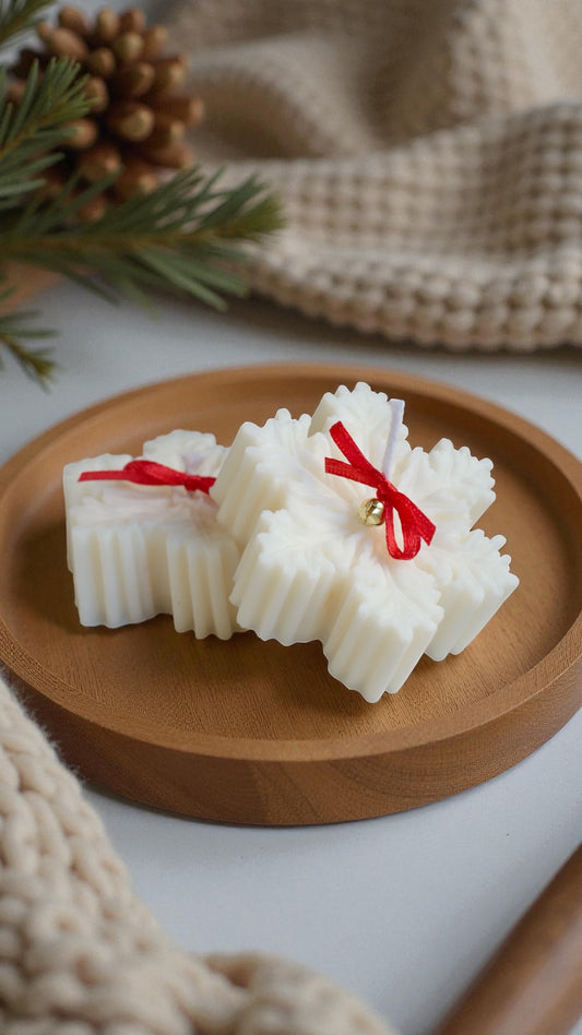 Snowflake candle